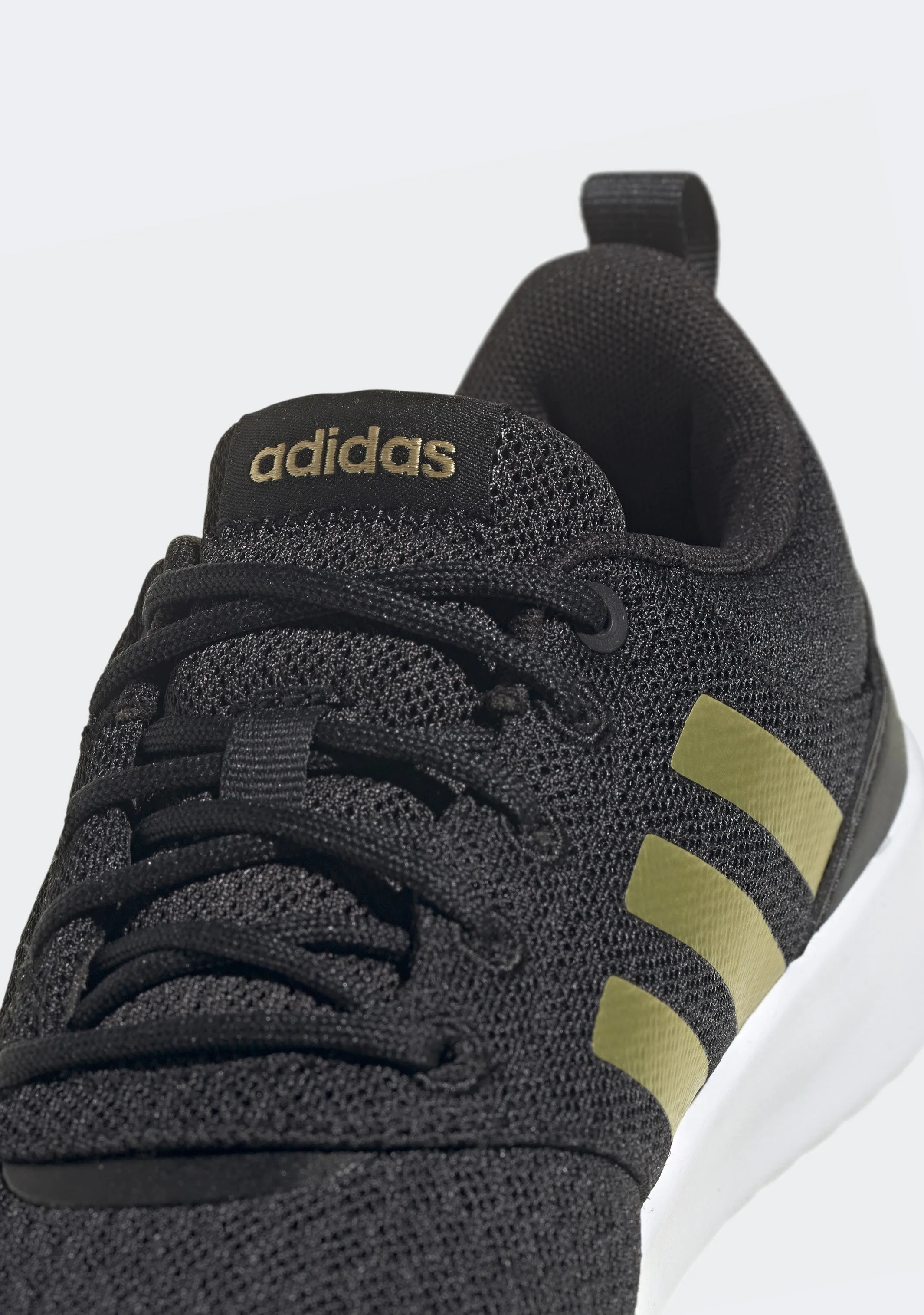 Adidas Damen Qt Racer 2.0