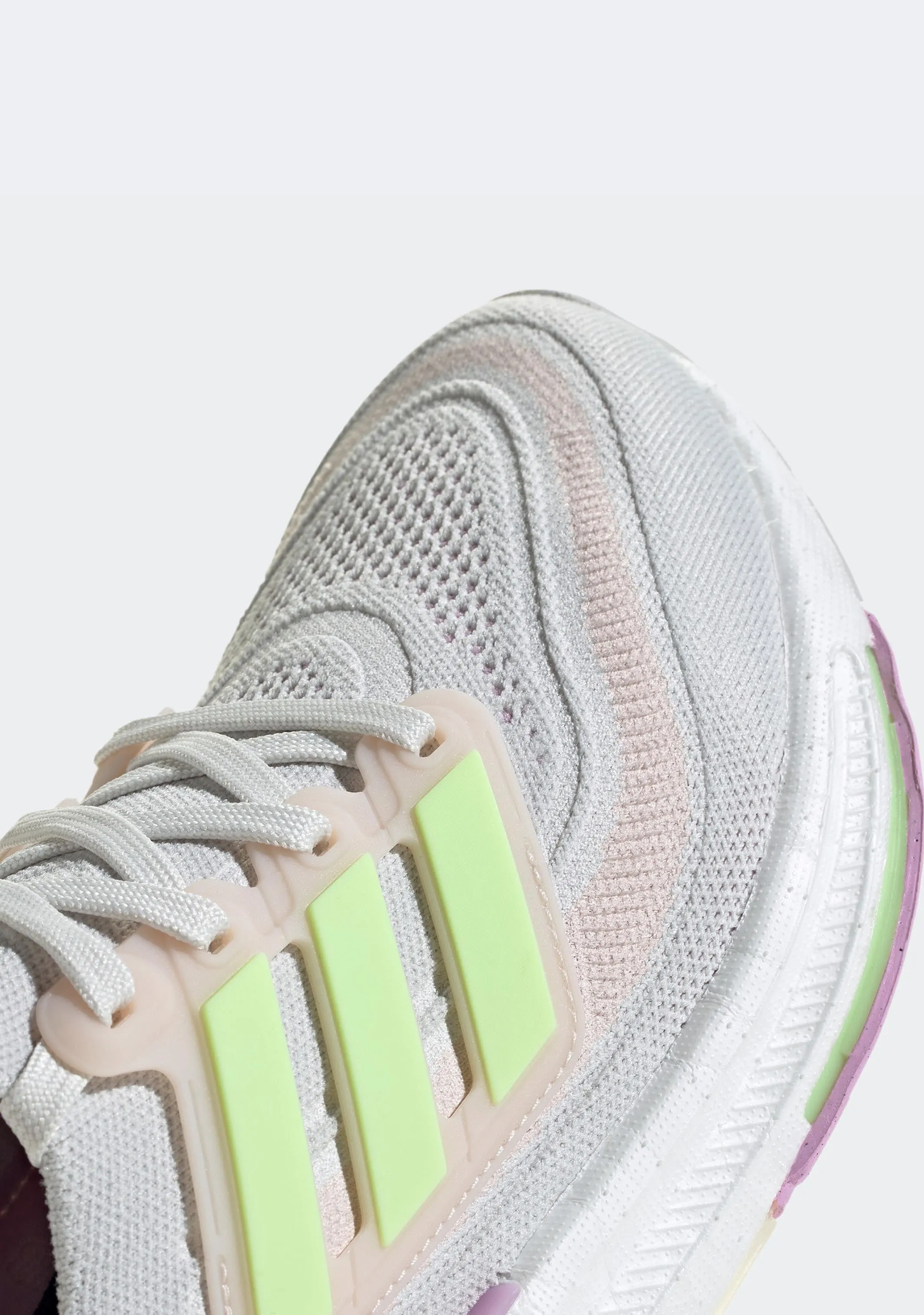 Adidas Damen Ultraboost Light