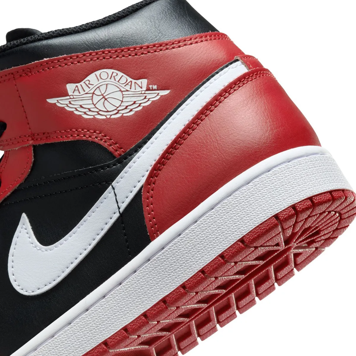 Air Jordan 1 Mid 'Gym Rot Schwarz Zehe'