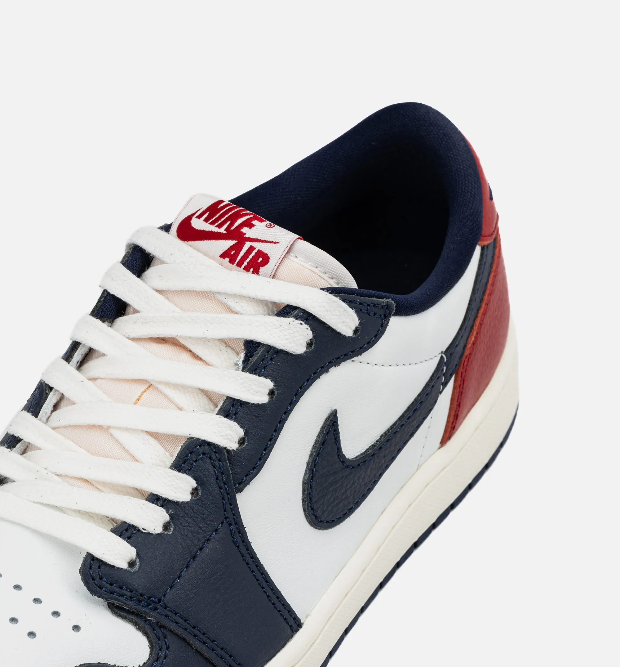 Air Jordan 1 Retro Low OG Howard University Herren Lifestyle-Schuh - Weiß/Gymrot/Mitternachtsblau/Neutralgrau/Segeltuch/Beige