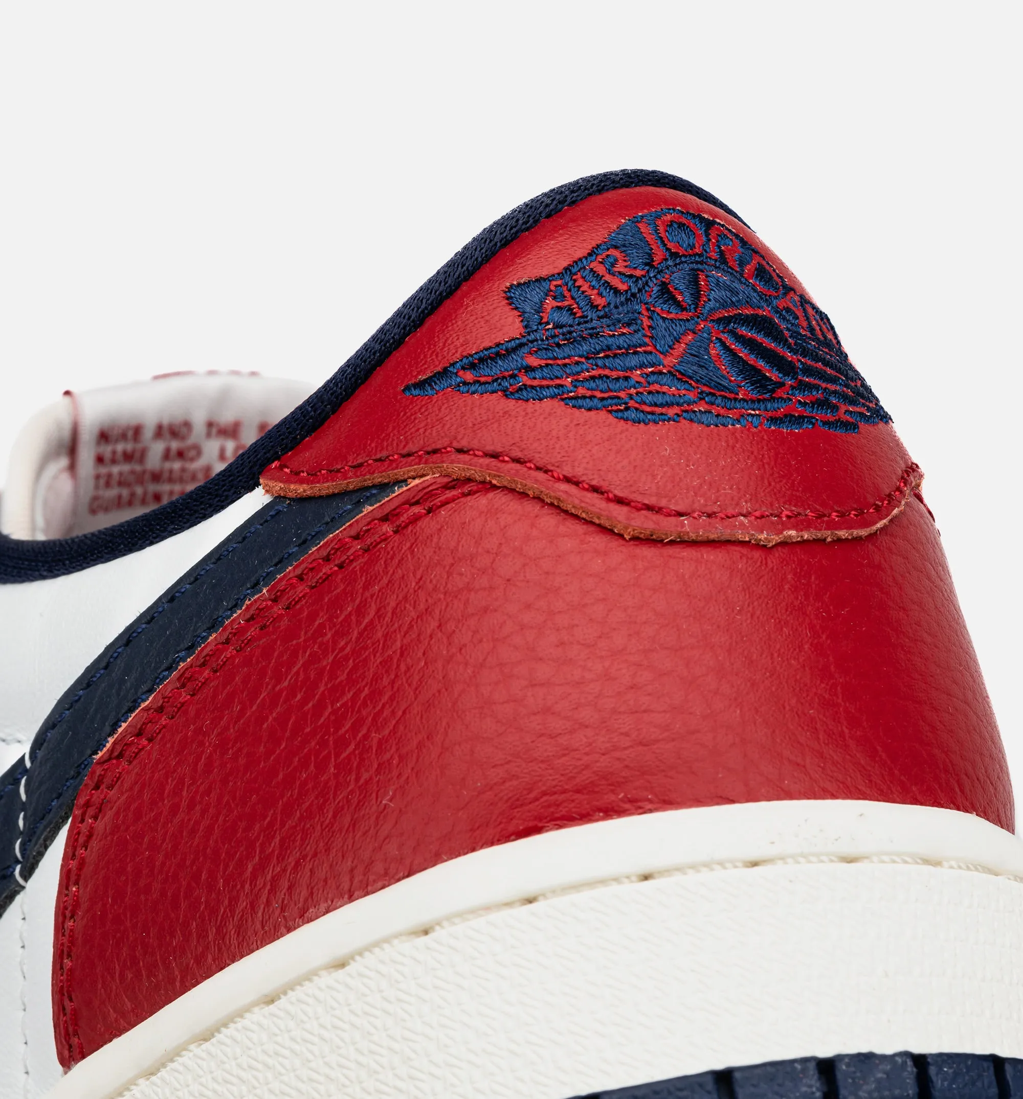 Air Jordan 1 Retro Low OG Howard University Herren Lifestyle-Schuh - Weiß/Gymrot/Mitternachtsblau/Neutralgrau/Segeltuch/Beige