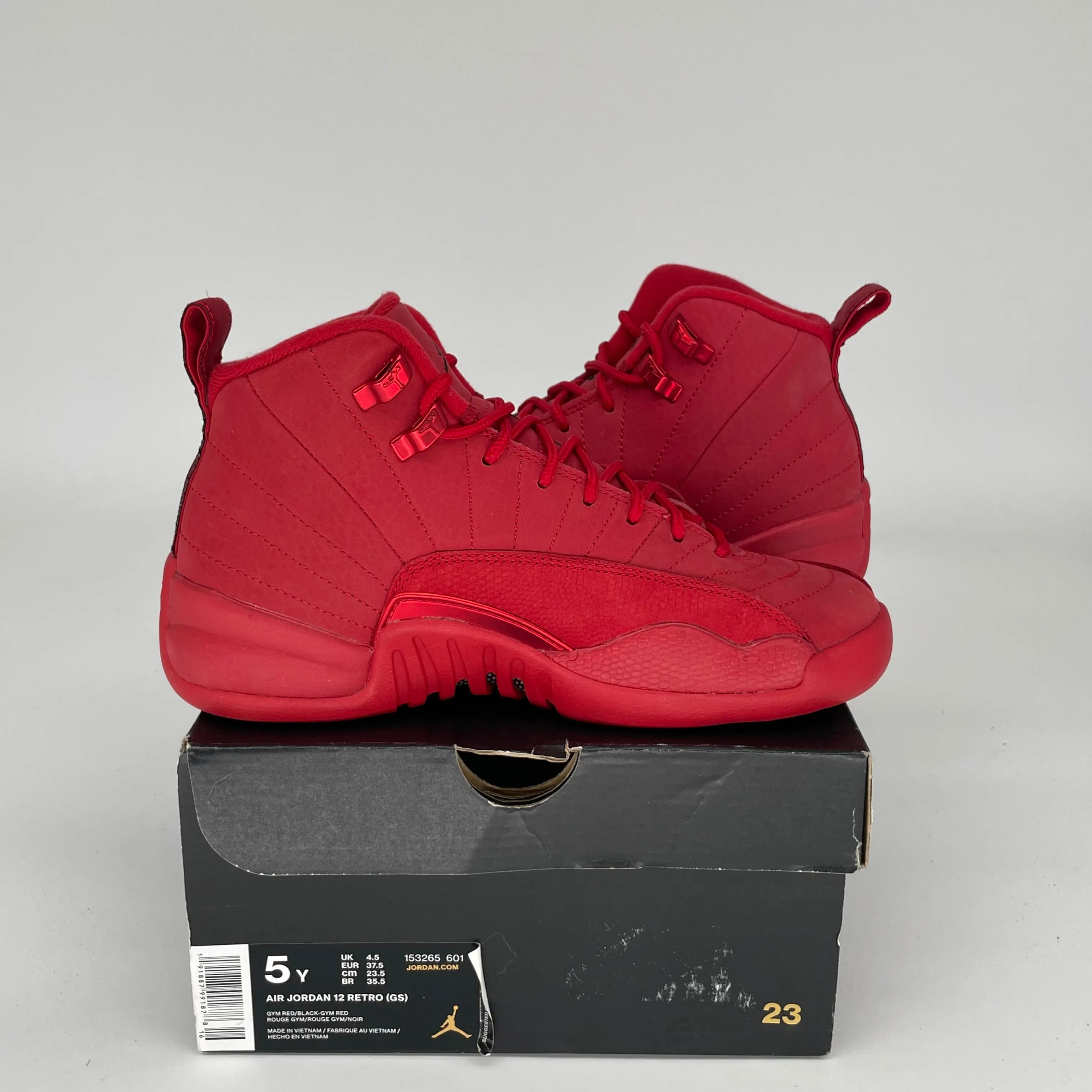 AIR JORDAN 12 GYM ROT GRÖSSE 5Y 153265-601