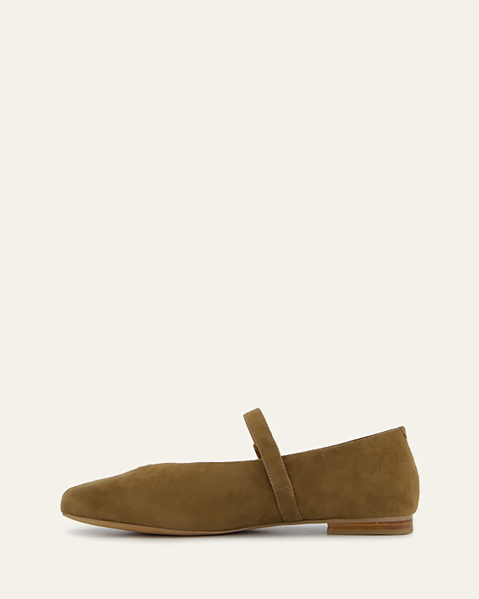 APRIL CASUAL FLATS WILDLEDER IN BARK