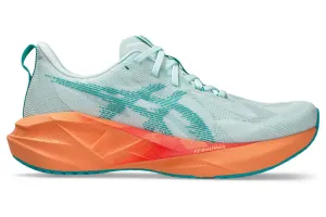 Asics Novablast 5 (D-Weite) - Beruhigendes Meer/Wellen-Türkis (Herren) Asics Schuhe