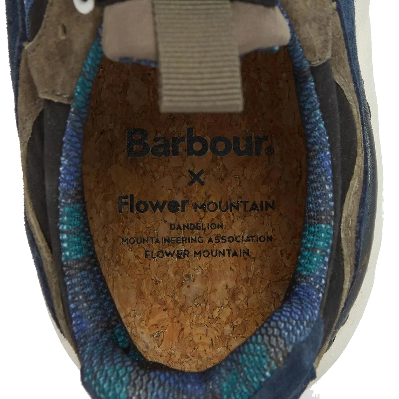 Barbour x Flower Mountain Yamano 3 Trainer Marineblau / Oliv