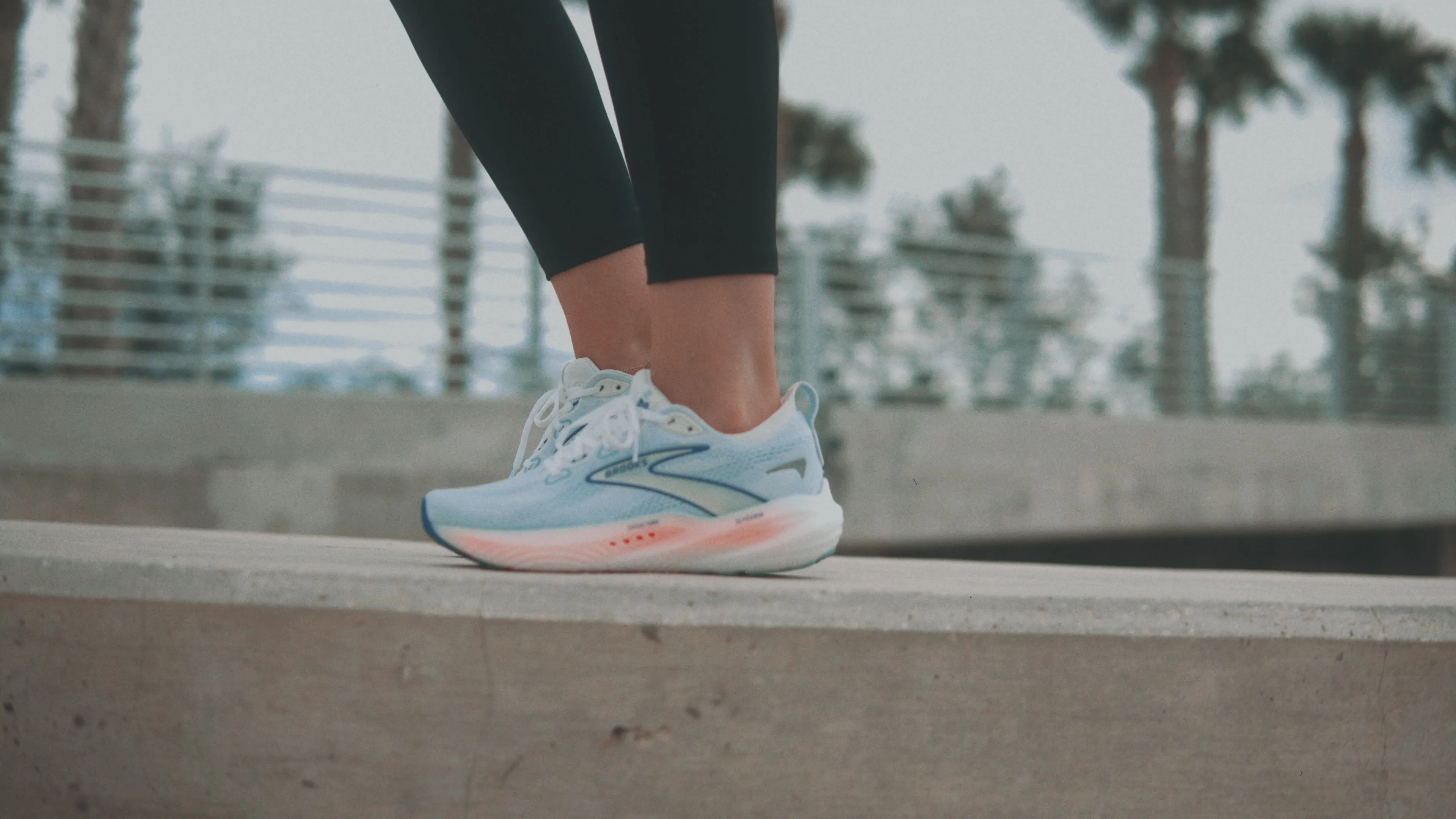 Brooks Glycerin 22 Peacoat - Blaues Band - Orange