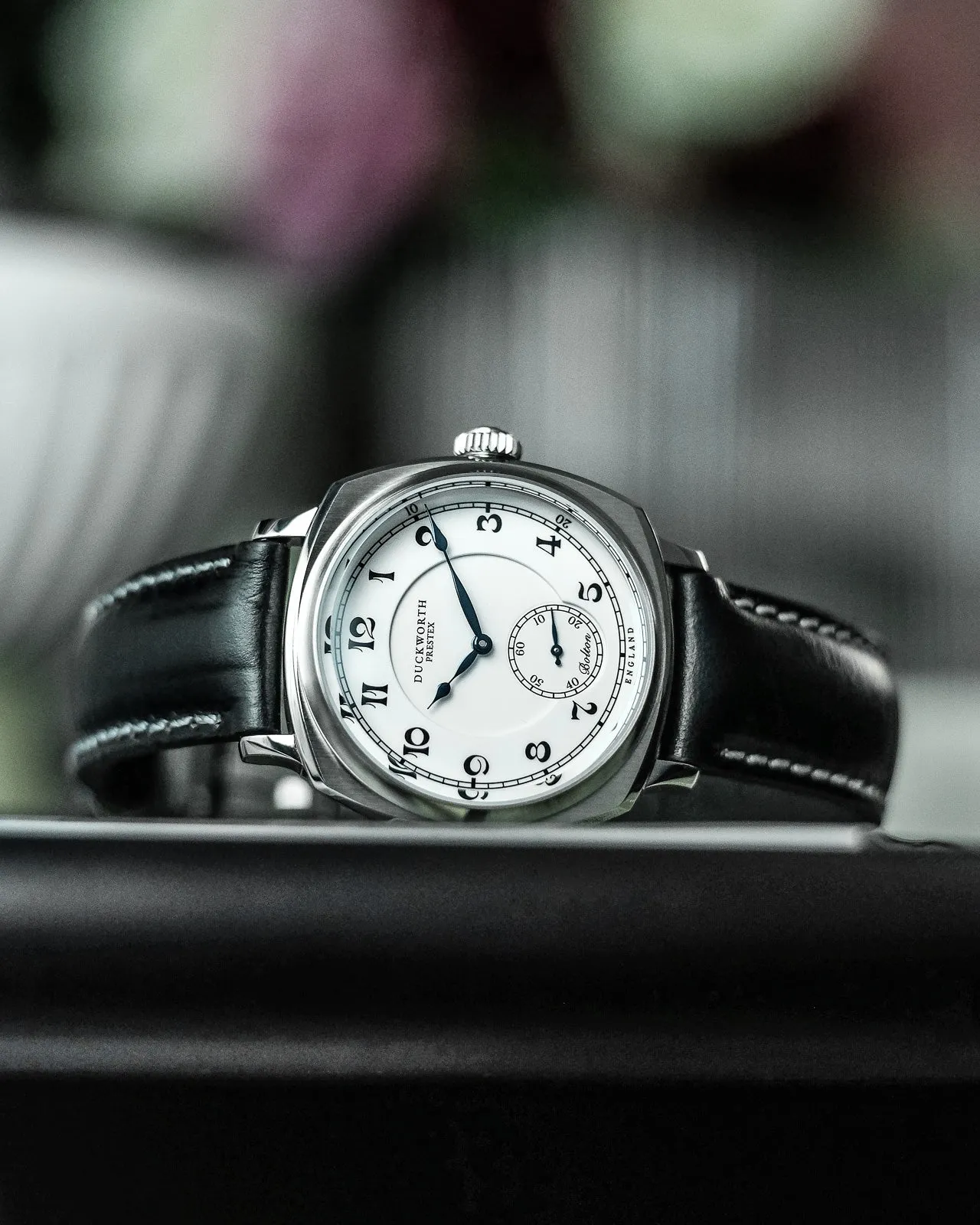 Duckworth Prestex Uhren Duckworth Prestex Bolton Kleine Sekunden Weiß Schwarz Leder Armbanduhr