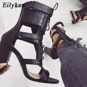 Eilyken 2020 Neue Damen Sandalen mit Ausschnitten, Peep-Toe Gladiatoren-Sandalen, Modische Absätze, Geschwungene Damen Knöchelstiefel Sandalen, Größe 40, Modische Nova Schuhe