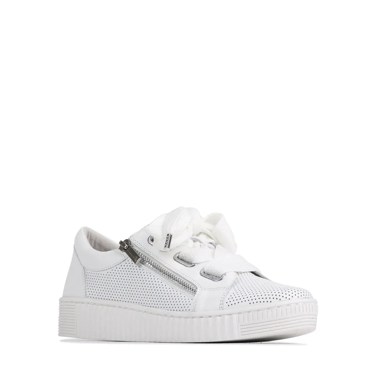 EOS Jovi Weiße Perforierte Lederschuhe_Eos