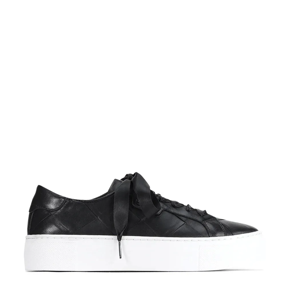 EOS Gewebte Schwarze Lederschuhe_Eos