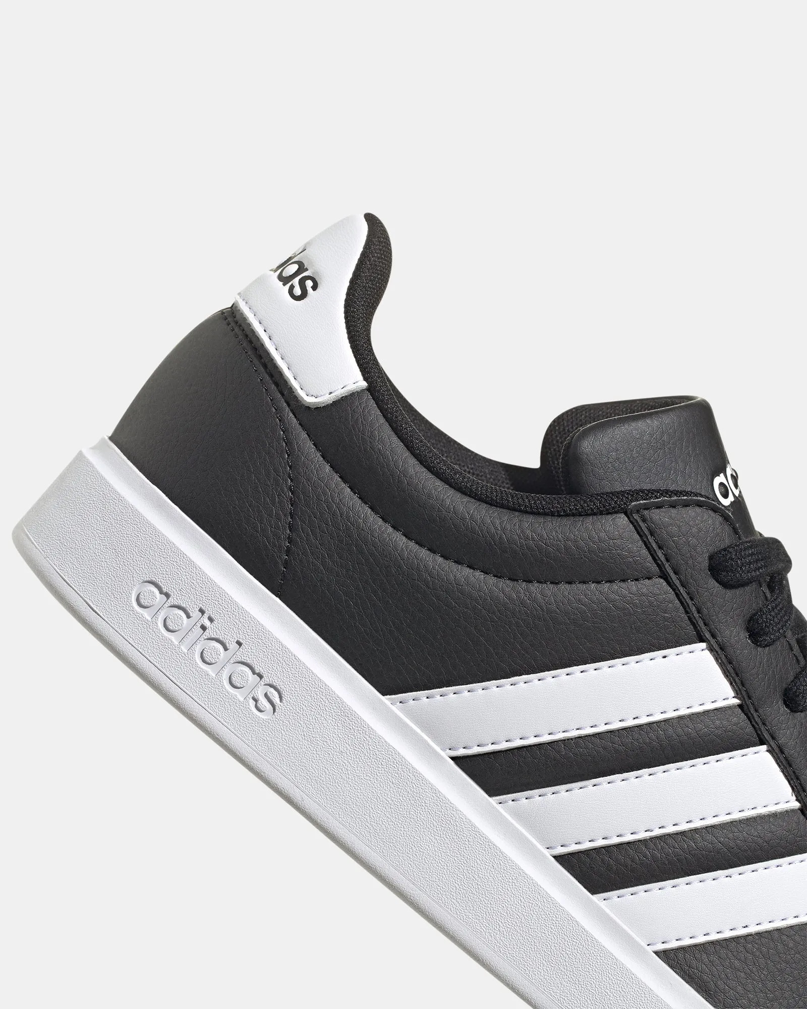 Grand Court 2.0 M Schwarz/Weiß
