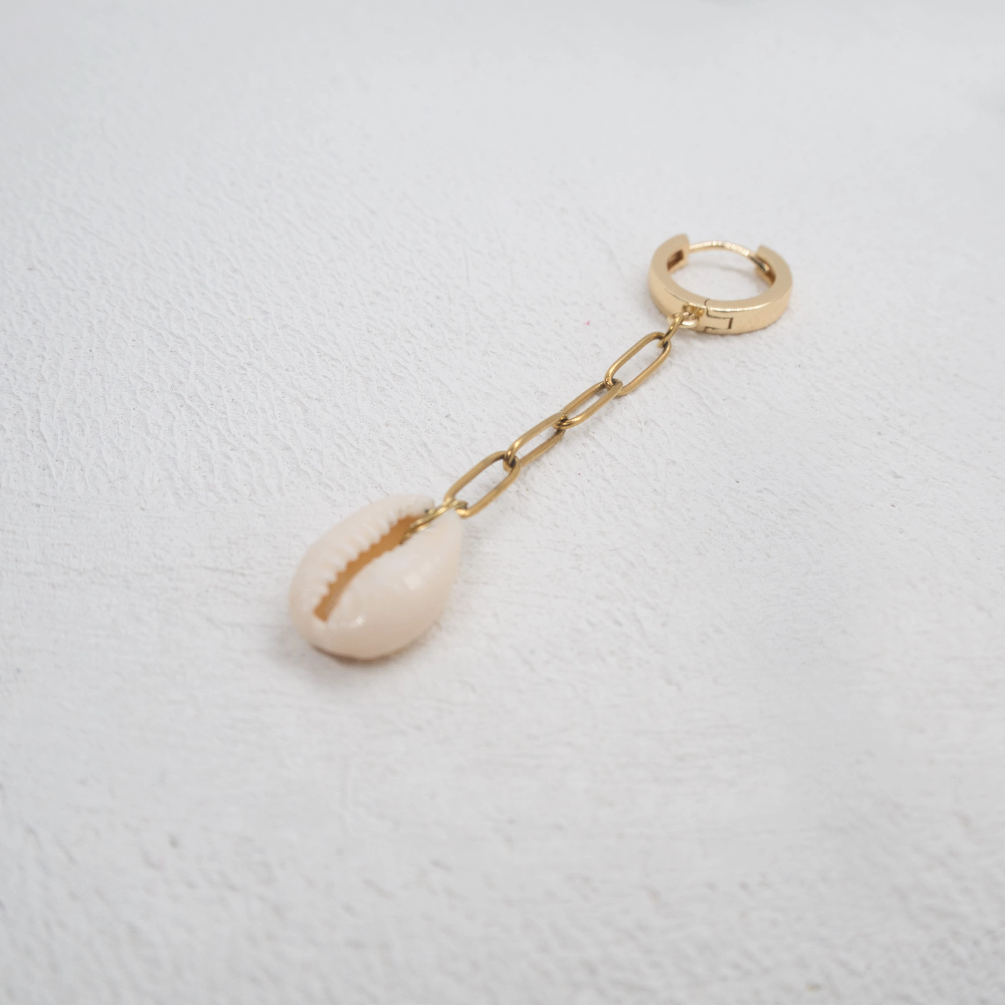 HANGING LOOSE HOOP