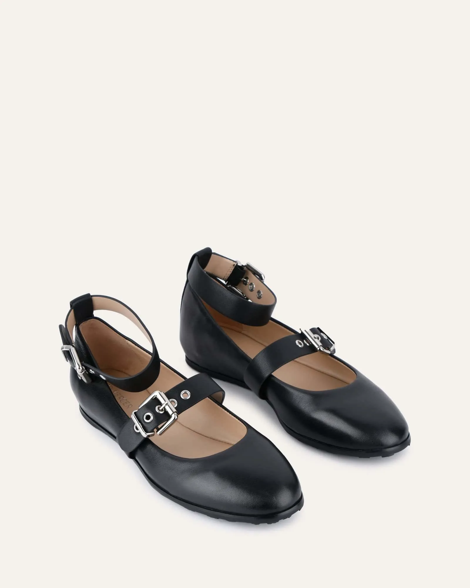 HERA CASUAL FLATS SCHWARZES LEDER