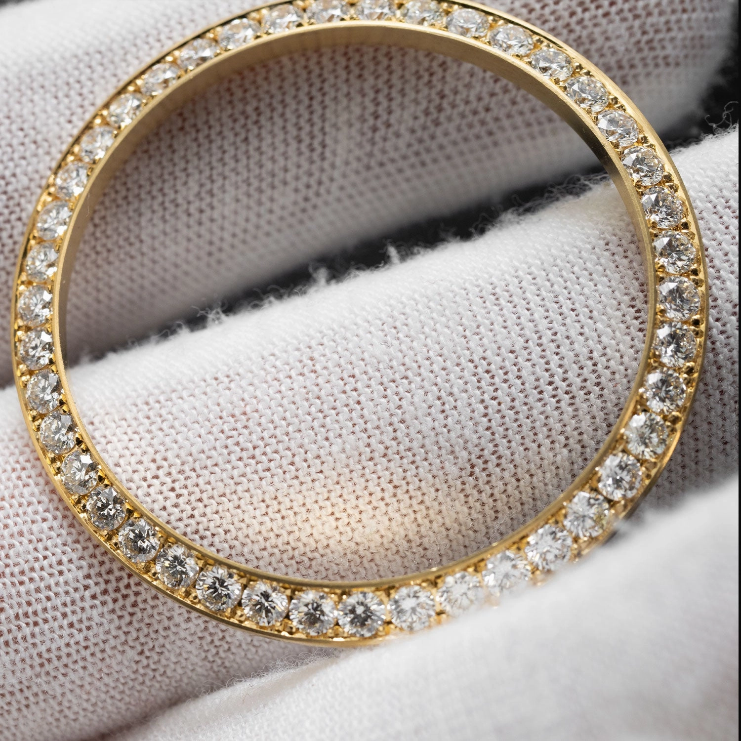 Lünette für Rolex Datejust 41 750 Gelbgold 42 Brill. 2,66 ct. TW/VSi