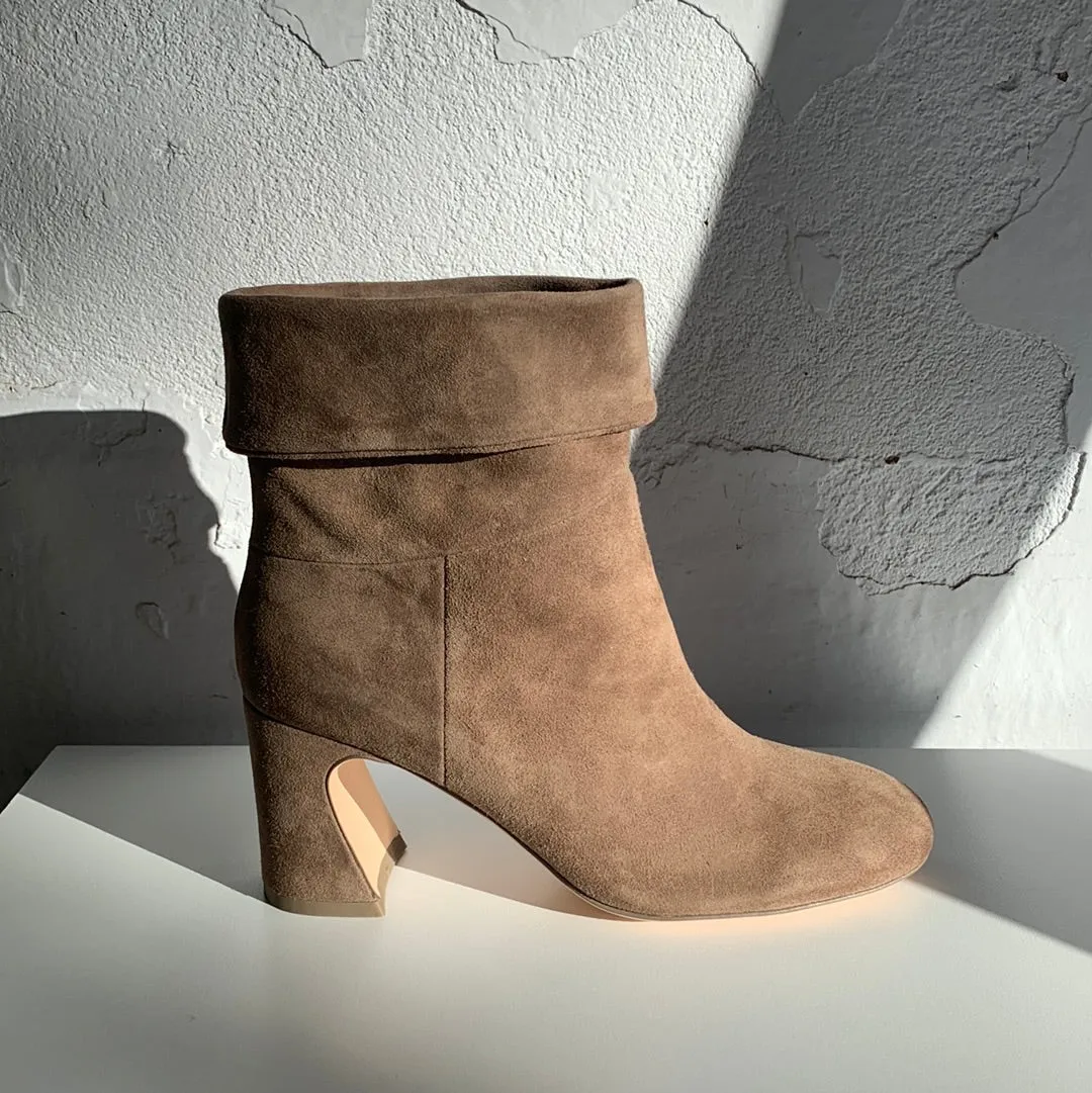 Mollini Trix Wildlederschuhe in Taupe_Mollini