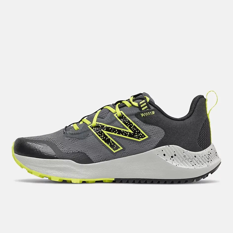 New Balance Lead/Schwefelgelb/Schwarz Nitrel V4 Jugend-Sneaker