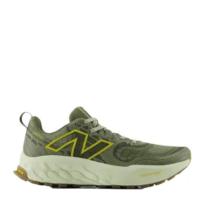New Balance Herren Fresh Foam X Hierro v8 Trailrunning-Schuhe in Dunklem Olivgrün mit Olivgrün und Flechtengrün SS24