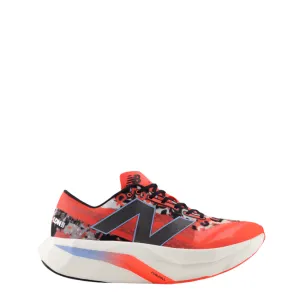New Balance Herren FuelCell SuperComp Elite V4 Laufschuhe London Edition SS25