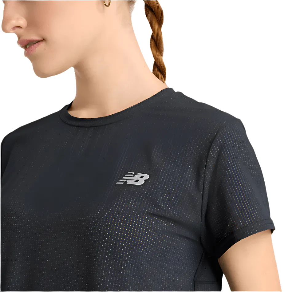 New Balance Damen Race Day Ultralight T-Shirt in Schwarz SS25