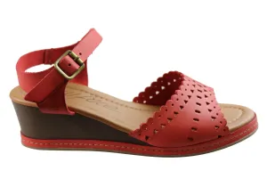 New Face Dorita Damen Keilabsatz-Sandalen aus Leder, hergestellt in Brasilien, New Face Schuhe