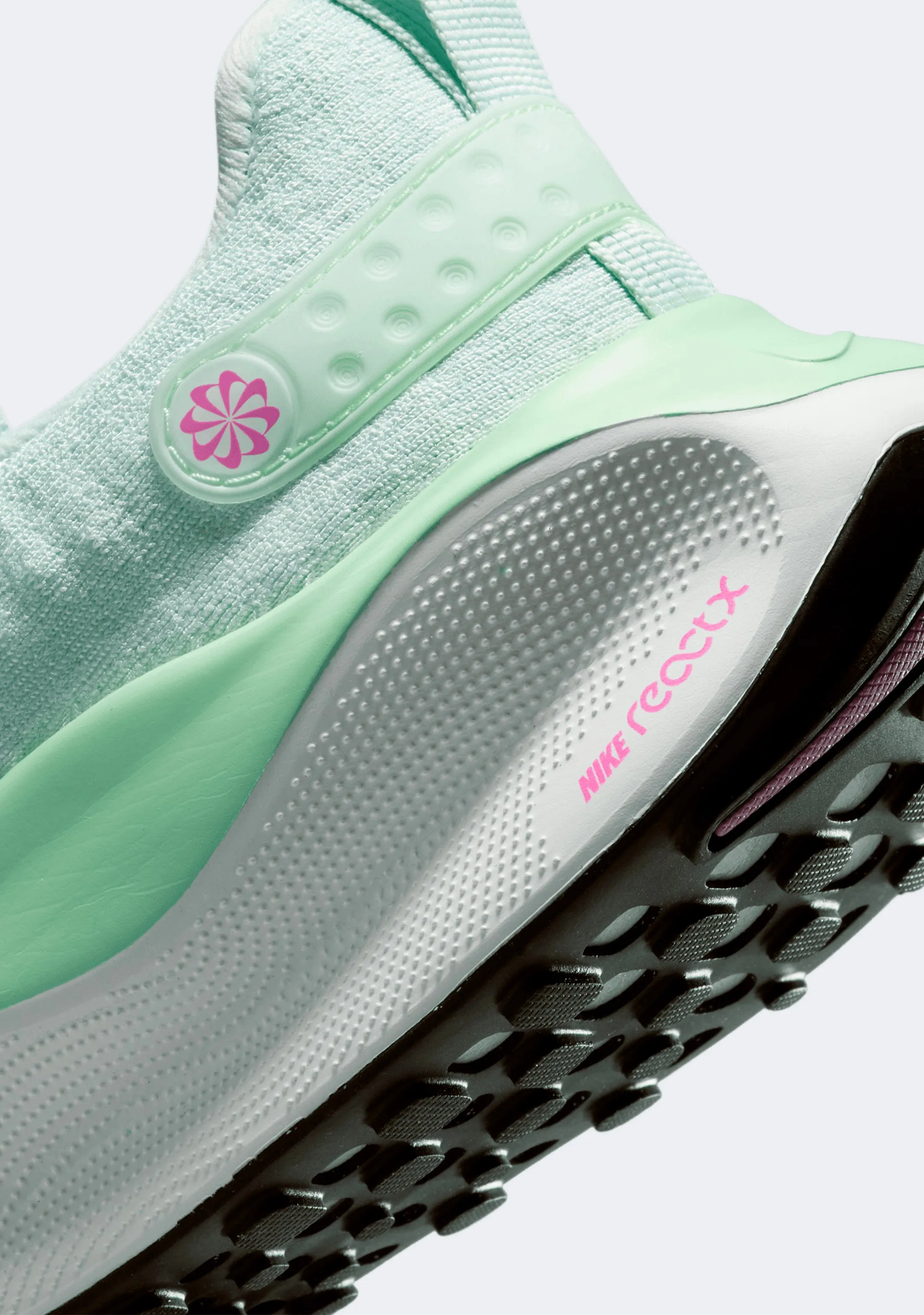 Nike Women's Reactx Infinity RUN 4