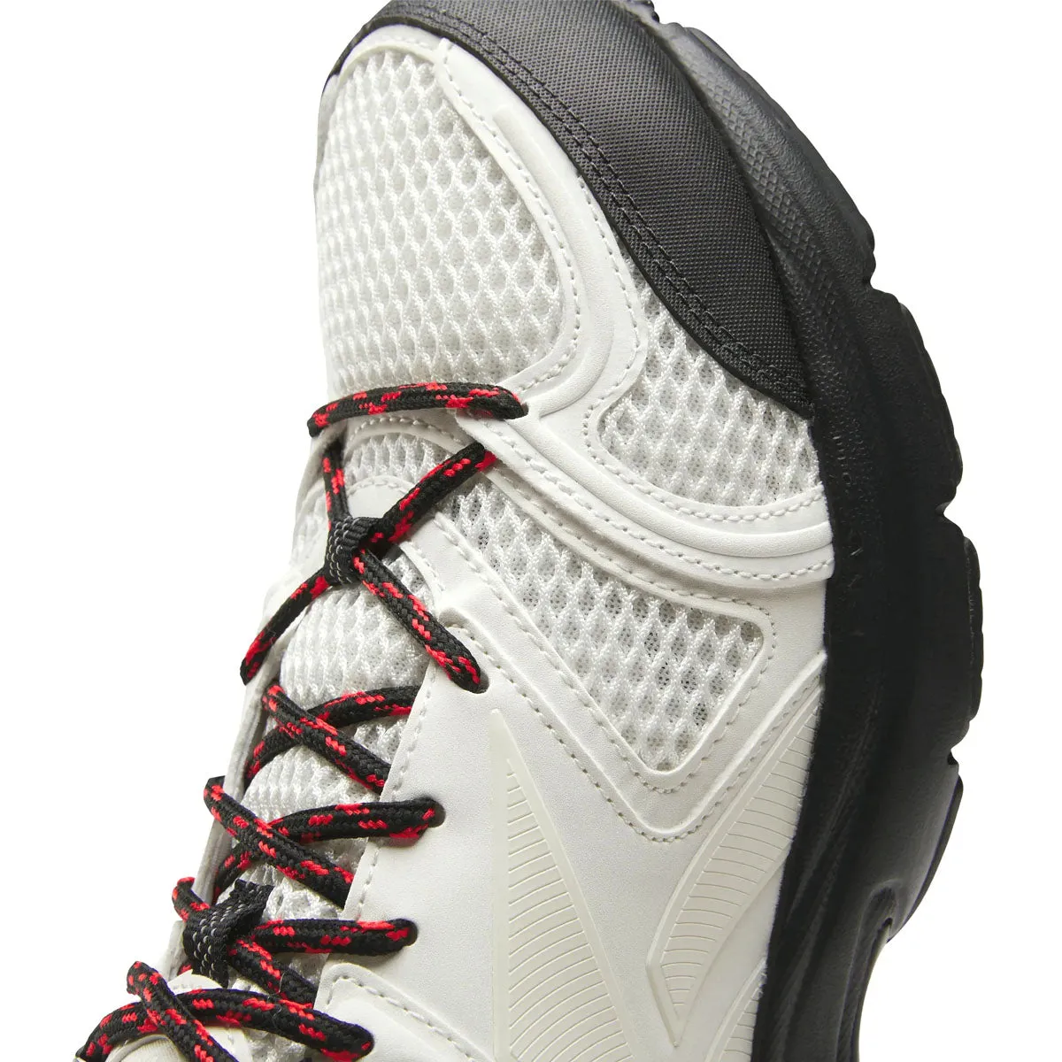  OBEY Premier Road Plus VI 'Kreideschwarz Rot'