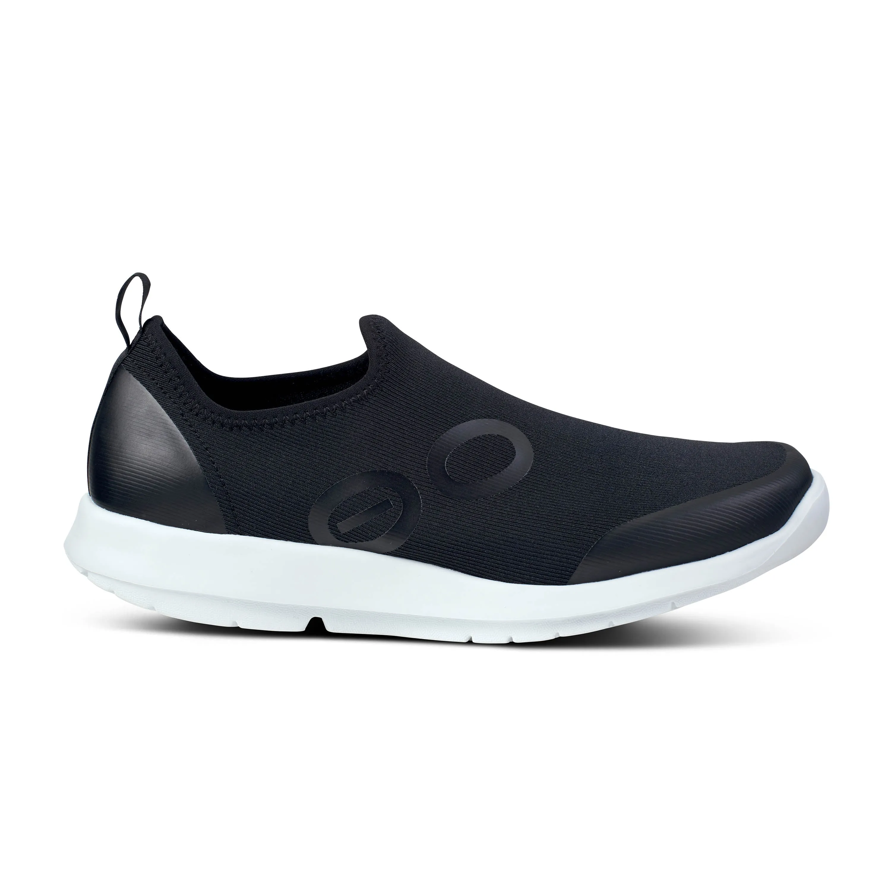 OOFOS OOMG SPORTSCHUH - SCHWARZ & WEIß - 5075WHTBLK