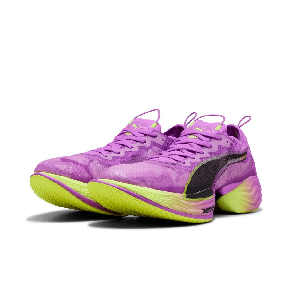 Puma Damen Fast-R NITRO Elite 2 Laufschuhe in Reines Magenta/Gelbe Warnung SS25