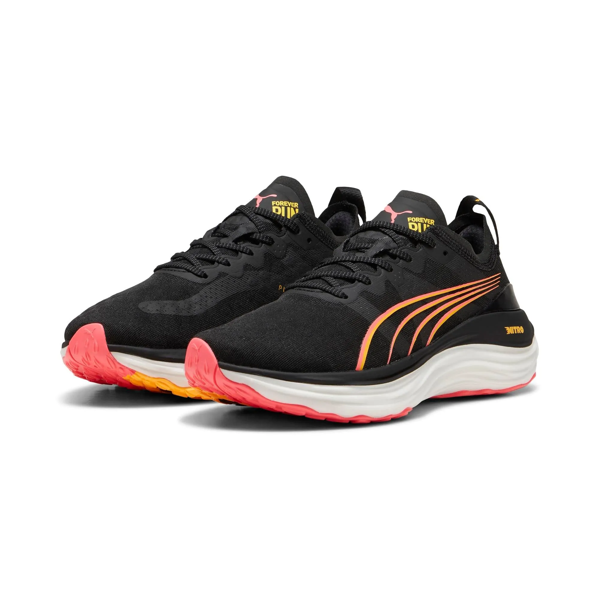 Puma Damen ForeverRun NITRO in Schwarz-Sonnenstrom-Sonnenuntergangsglühen AW24