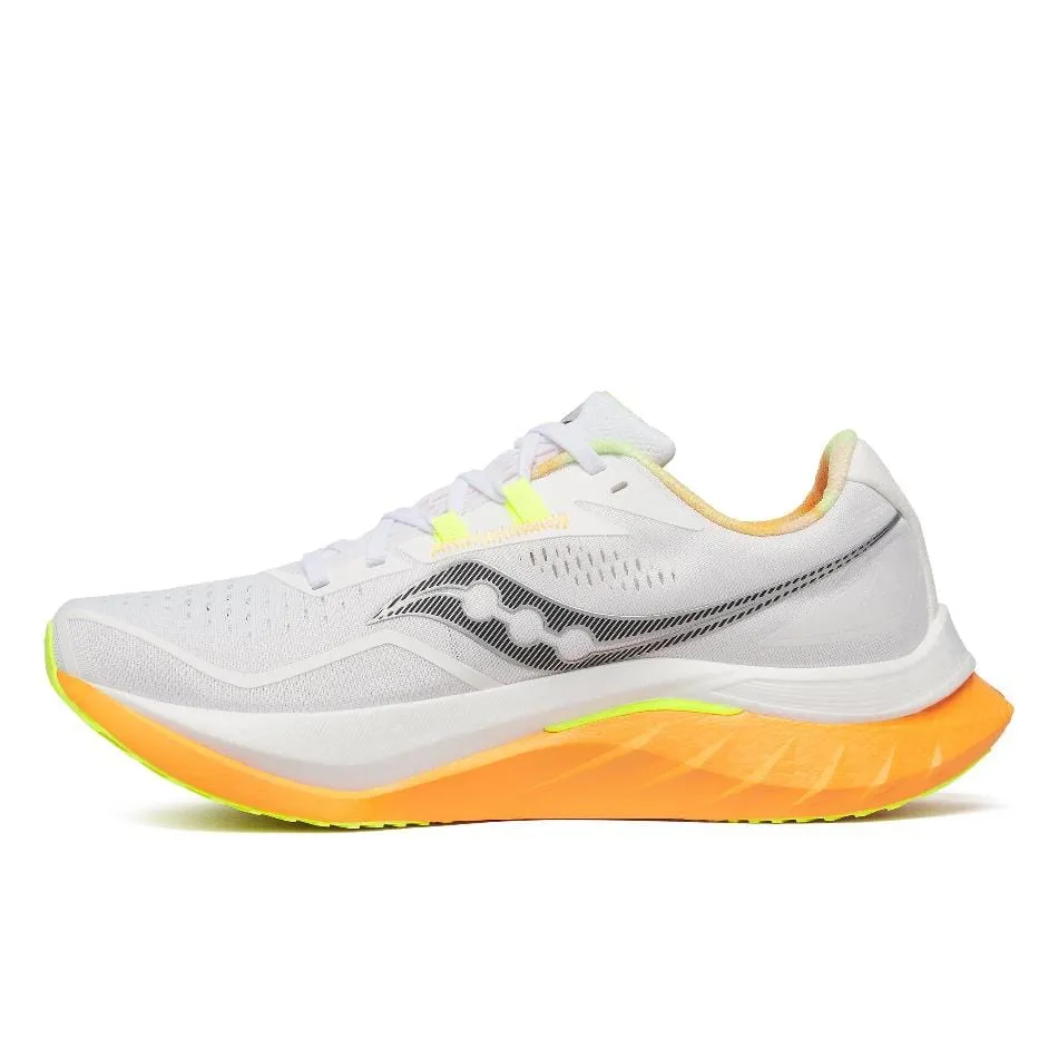 Saucony Herren Endorphin Speed 4 Laufschuhe in Weiß/Peel SS25