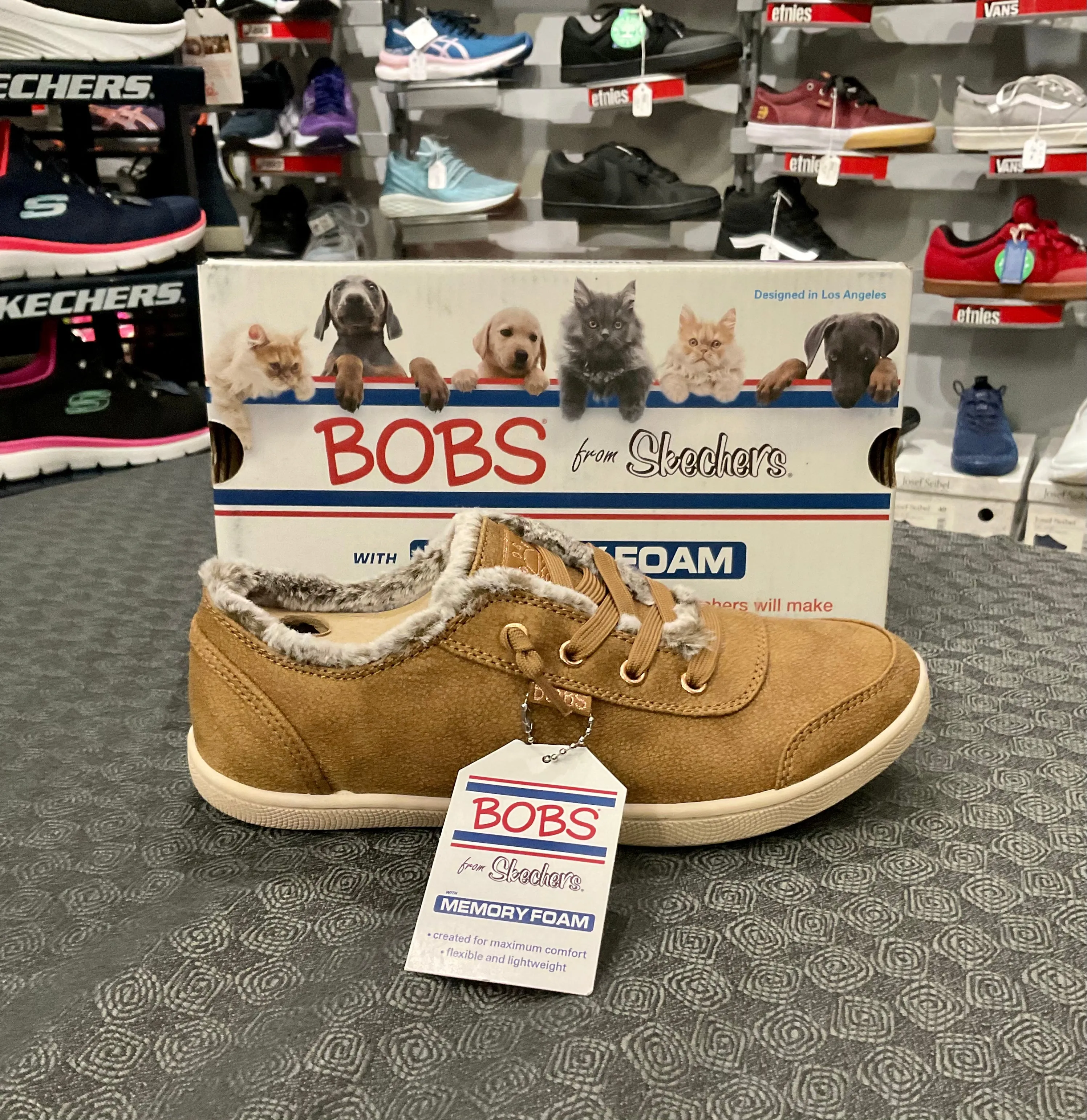 Skechers Bobs B Cute Peak Thru