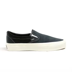 Slip-on 98 'Satin Jet Schwarz'