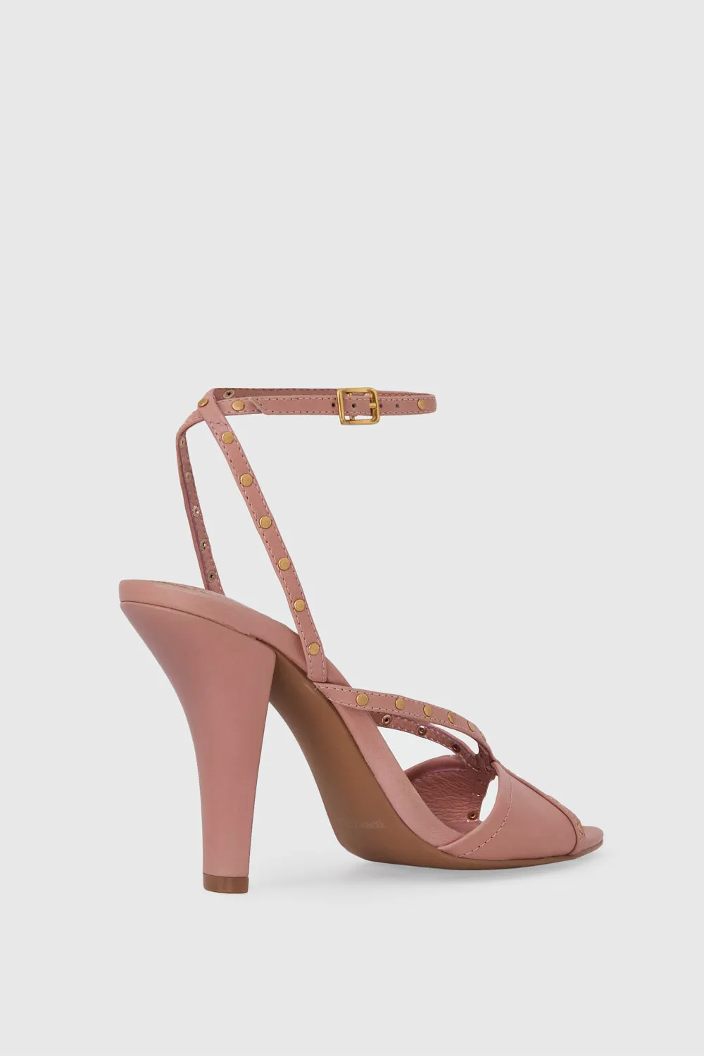 Besetzter Sandalen