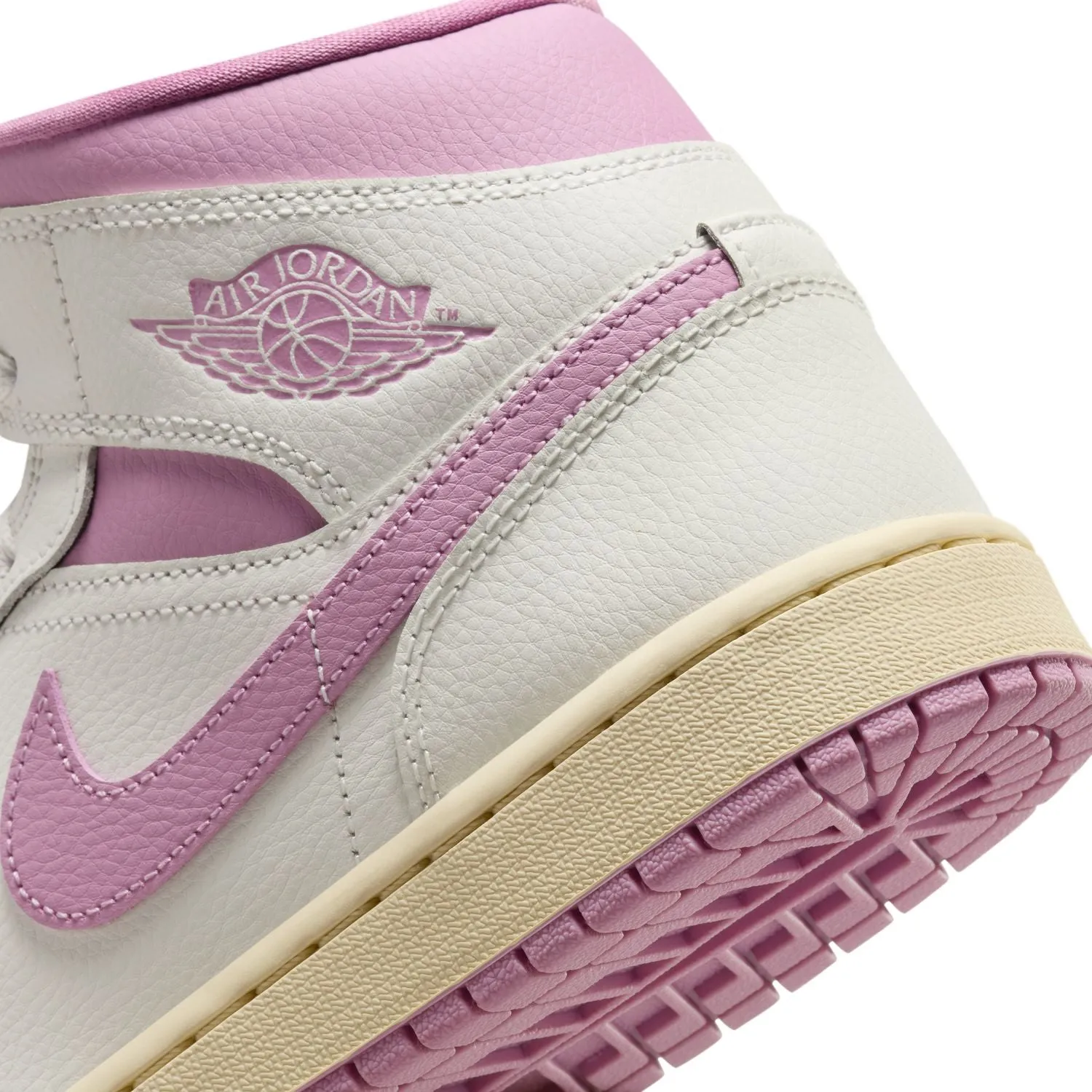 Wmns Air Jordan 1 Mid 'Erdbeeren und Sahne'