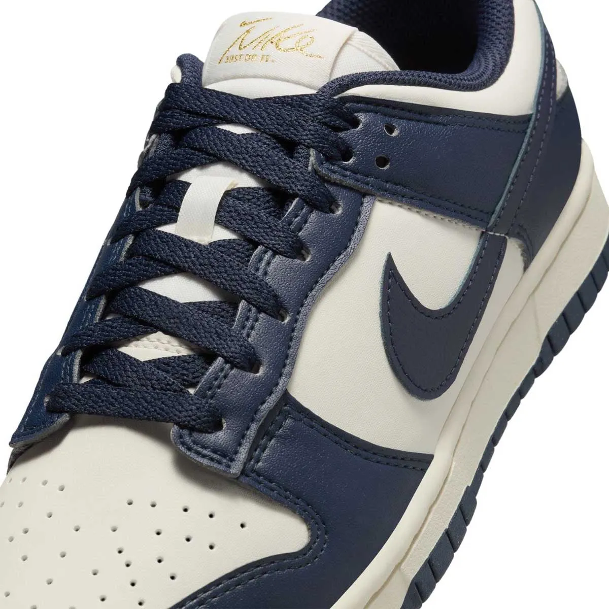 Wmns Dunk Low Next Nature 'Olympics'
