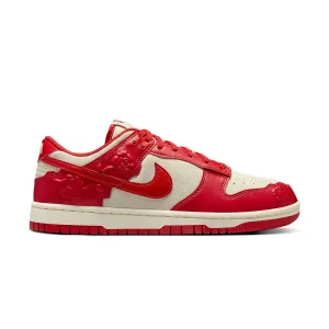 Wmns Dunk Low 'Rote Rosen'