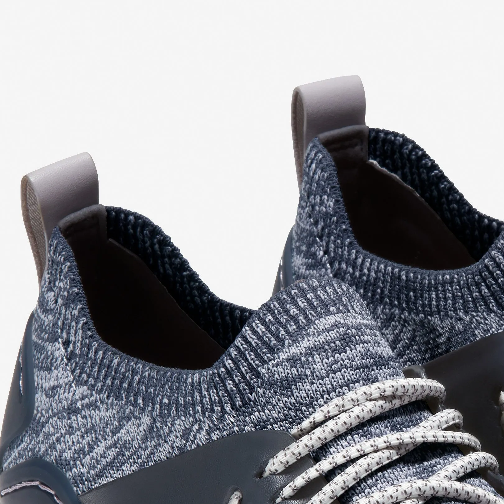 ZERØGRAND All-Day Trainer